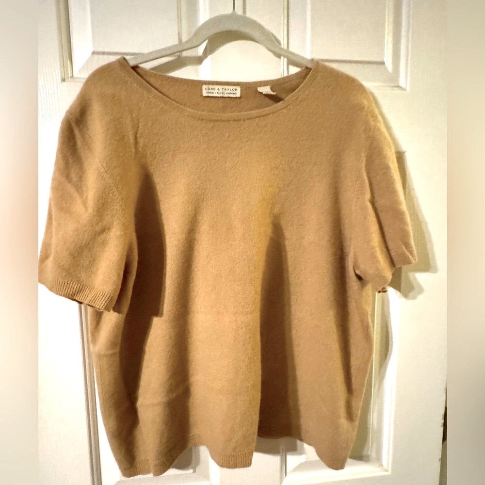 Lord & Taylor 2x cashmere Top